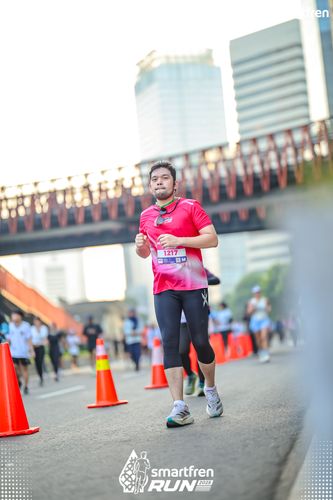 Race photo from Smartfren Run 2025 