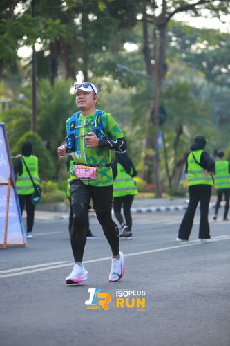Race photo from Isoplus Run 2024 Surabaya