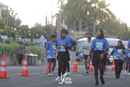 Race photo from Jabar Run 10K 2024