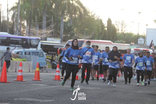 Race photo from Jabar Run 10K 2024