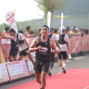 Race photo from KEDIRI HALF MARATHON 2026