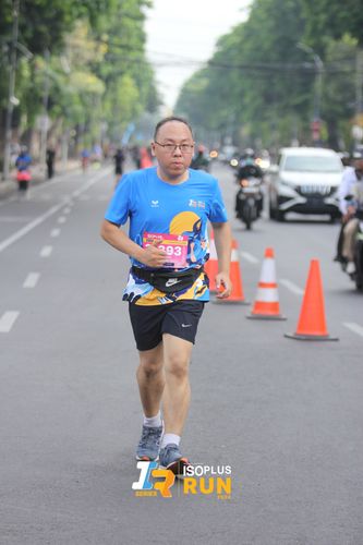 Race photo from Isoplus Run 2024 Surabaya