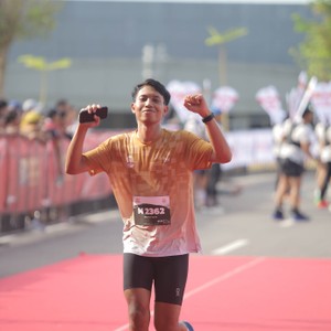 Race photo from KEDIRI HALF MARATHON 2026