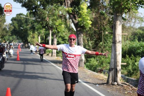 Race photo from Kediri Half Marathon 2024