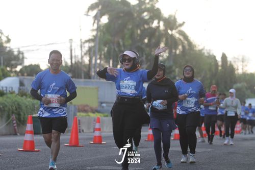 Race photo from Jabar Run 10K 2024