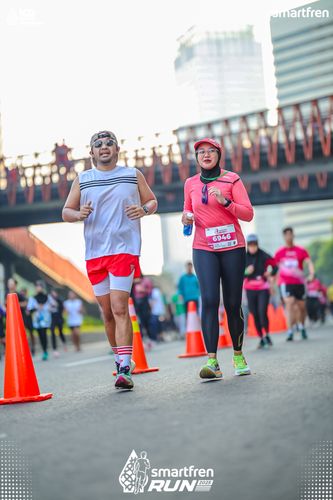 Race photo from Smartfren Run 2025 