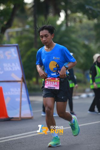Race photo from Isoplus Run 2024 Surabaya