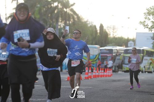Race photo from Jabar Run 10K 2024