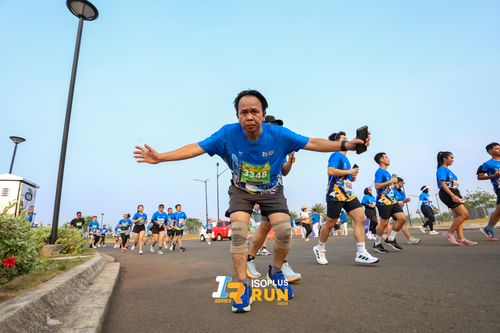 Race photo from ISOPlus Run 2024 Jakarta