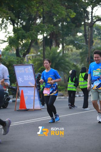 Race photo from Isoplus Run 2024 Surabaya