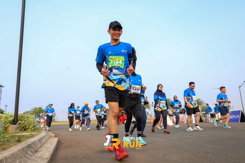 Race photo from ISOPlus Run 2024 Jakarta