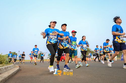 Race photo from ISOPlus Run 2024 Jakarta