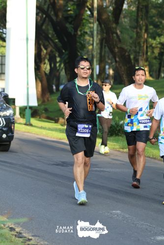 Race photo from Taman Budaya x BOGORUN 2025
