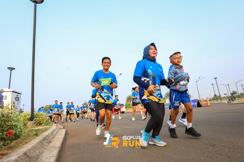 Race photo from ISOPlus Run 2024 Jakarta