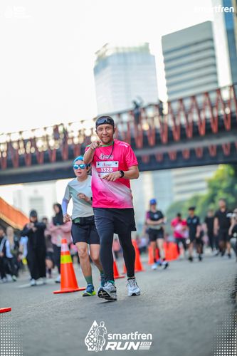 Race photo from Smartfren Run 2025 