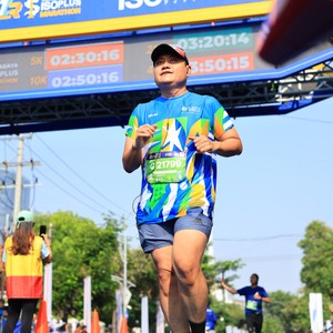 Race photo from SURABAYA ISOPLUS MARATHON 2026