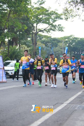 Race photo from Isoplus Run 2024 Surabaya