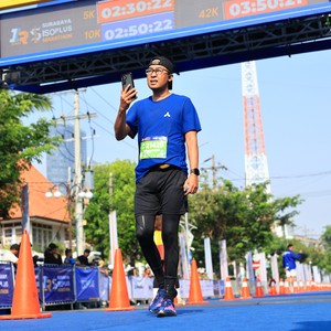 Race photo from SURABAYA ISOPLUS MARATHON 2026