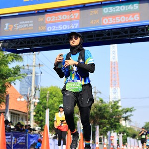 Race photo from SURABAYA ISOPLUS MARATHON 2026