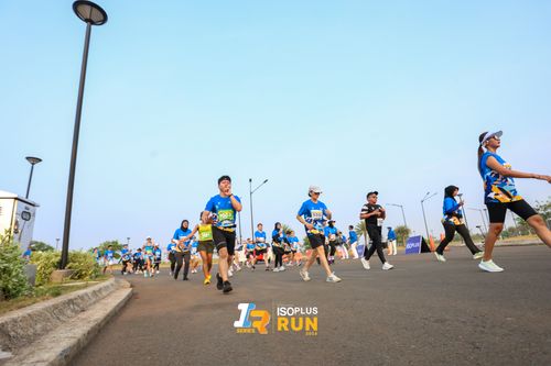 Race photo from ISOPlus Run 2024 Jakarta