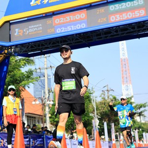 Race photo from SURABAYA ISOPLUS MARATHON 2026