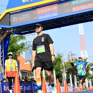 Race photo from SURABAYA ISOPLUS MARATHON 2026