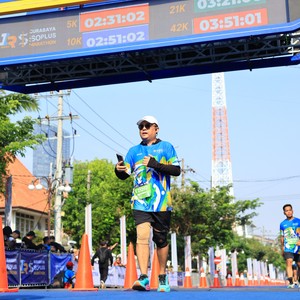Race photo from SURABAYA ISOPLUS MARATHON 2026