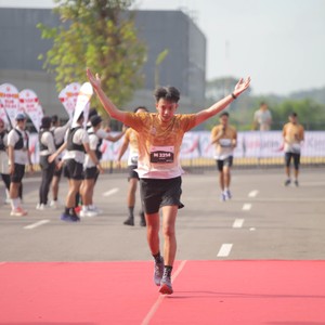 Race photo from KEDIRI HALF MARATHON 2026