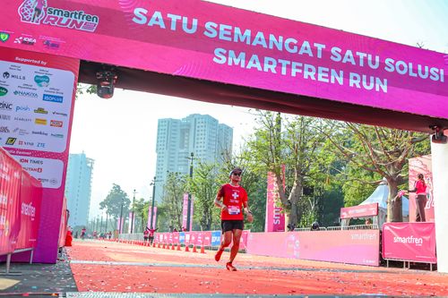 Race photo from Smartfren Run 2025 