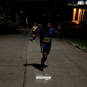 Race photo from BOGORUN 2026