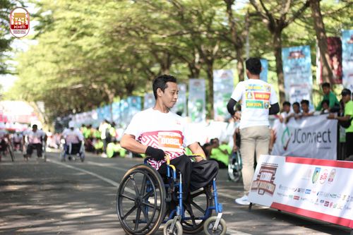 Race photo from Kediri Half Marathon 2024