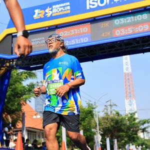 Race photo from SURABAYA ISOPLUS MARATHON 2026