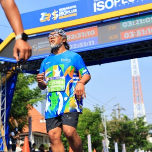 Race photo from SURABAYA ISOPLUS MARATHON 2026