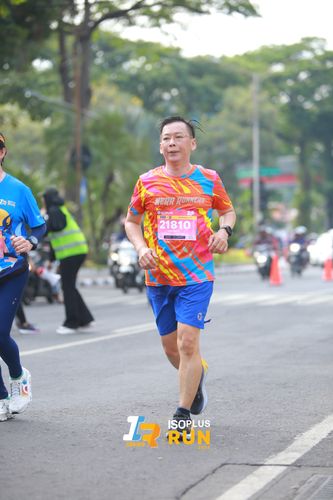 Race photo from Isoplus Run 2024 Surabaya