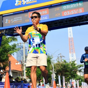 Race photo from SURABAYA ISOPLUS MARATHON 2026