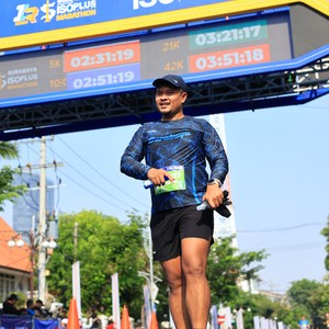 Race photo from SURABAYA ISOPLUS MARATHON 2026