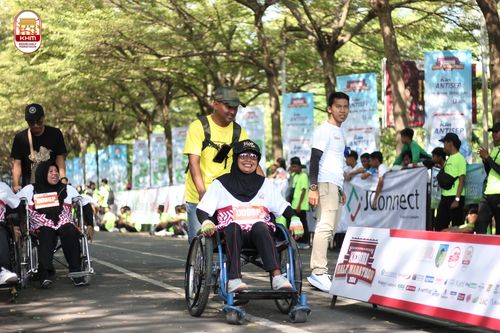 Race photo from Kediri Half Marathon 2024