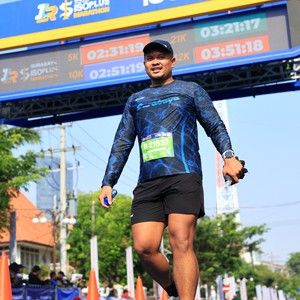 Race photo from SURABAYA ISOPLUS MARATHON 2026