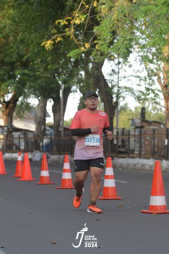 Race photo from Jabar Run 10K 2024