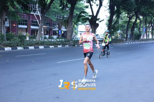 Race photo from SURABAYA ISOPLUS MARATHON 2025