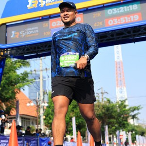 Race photo from SURABAYA ISOPLUS MARATHON 2026