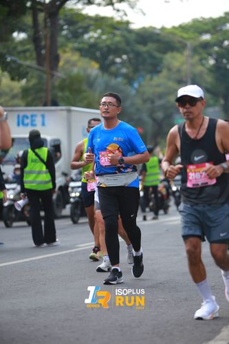Race photo from Isoplus Run 2024 Surabaya