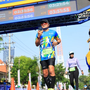 Race photo from SURABAYA ISOPLUS MARATHON 2026