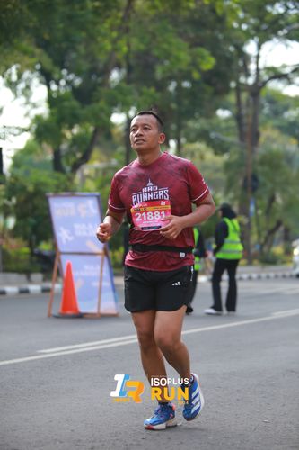 Race photo from Isoplus Run 2024 Surabaya
