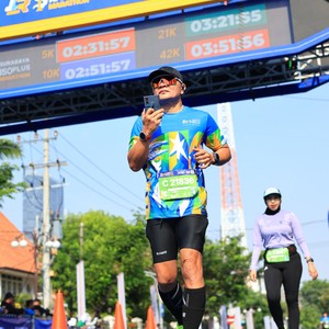 Race photo from SURABAYA ISOPLUS MARATHON 2026