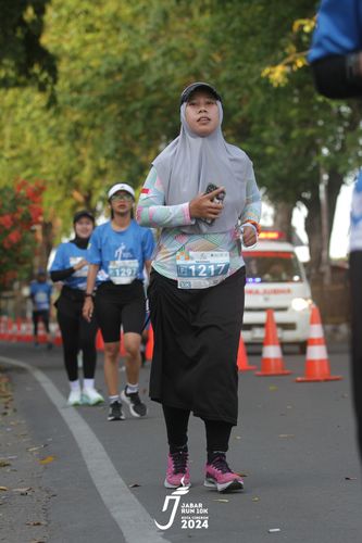 Race photo from Jabar Run 10K 2024