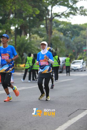 Race photo from Isoplus Run 2024 Surabaya