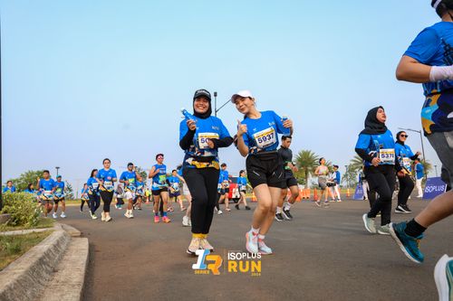 Race photo from ISOPlus Run 2024 Jakarta