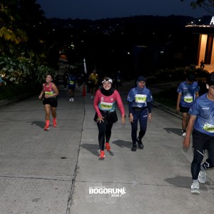 Race photo from BOGORUN 2026