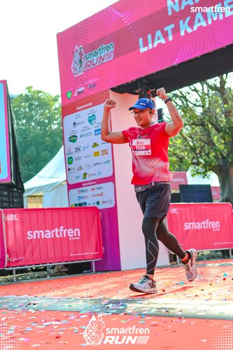 Race photo from Smartfren Run 2025 